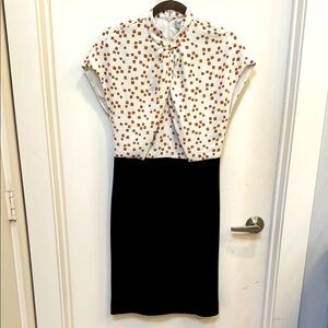 MM Lafleur Black Cream & Orange Pattern Dress
Size 2
Excellent condition